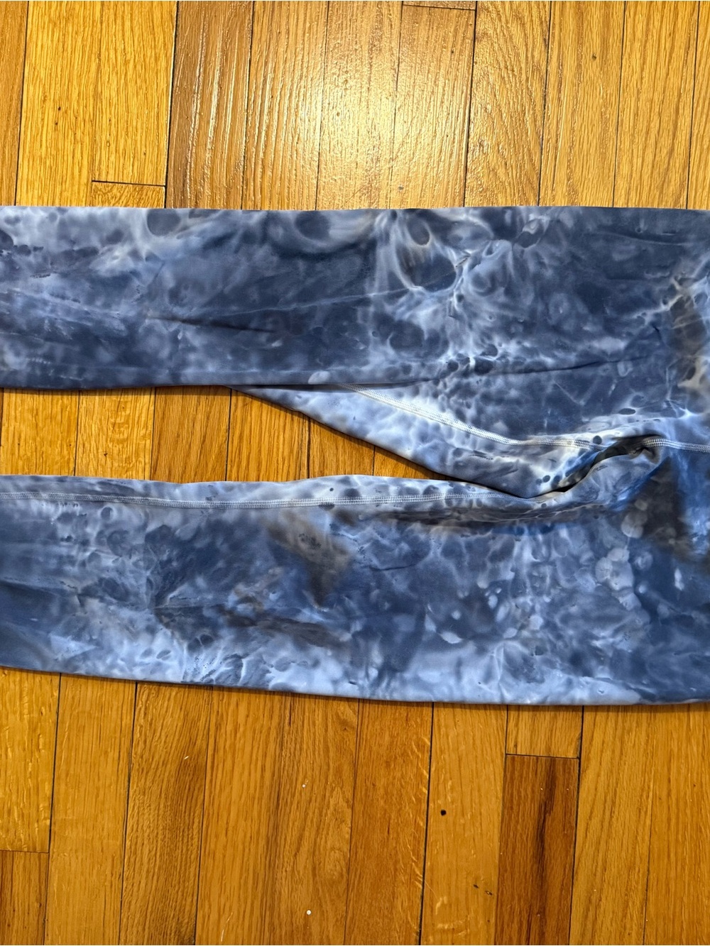 lululemon athletica Gray, white and Blue Tie-Dye Leggings